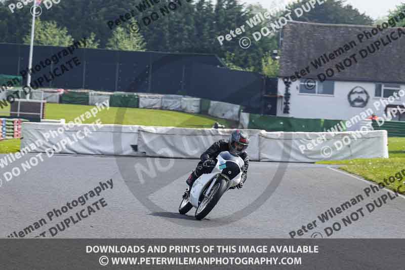 enduro digital images;event digital images;eventdigitalimages;mallory park;mallory park photographs;mallory park trackday;mallory park trackday photographs;no limits trackdays;peter wileman photography;racing digital images;trackday digital images;trackday photos